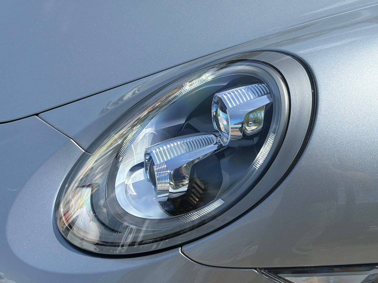 Used 2019 Porsche 911 Turbo AWD/4WD image 11