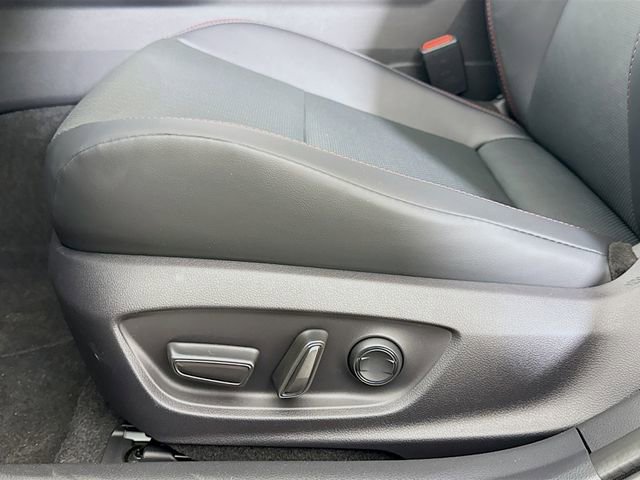 New 2026 Toyota Prius Plug-In Hybrid FWD image 19