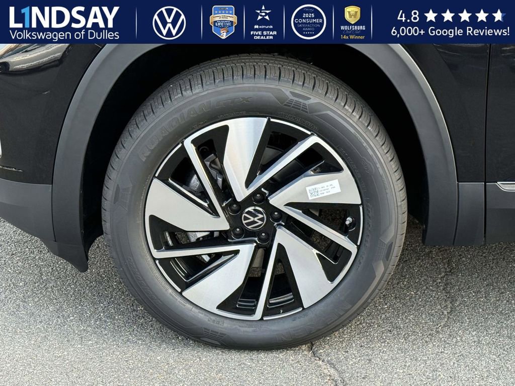 New 2026 Volkswagen Atlas SEL image 7