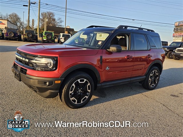 Used 2023 Ford Bronco Sport Outer Banks w/ Tech Package image 3