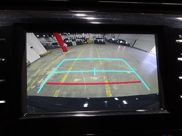 Used 2019 Toyota Camry LE image 8