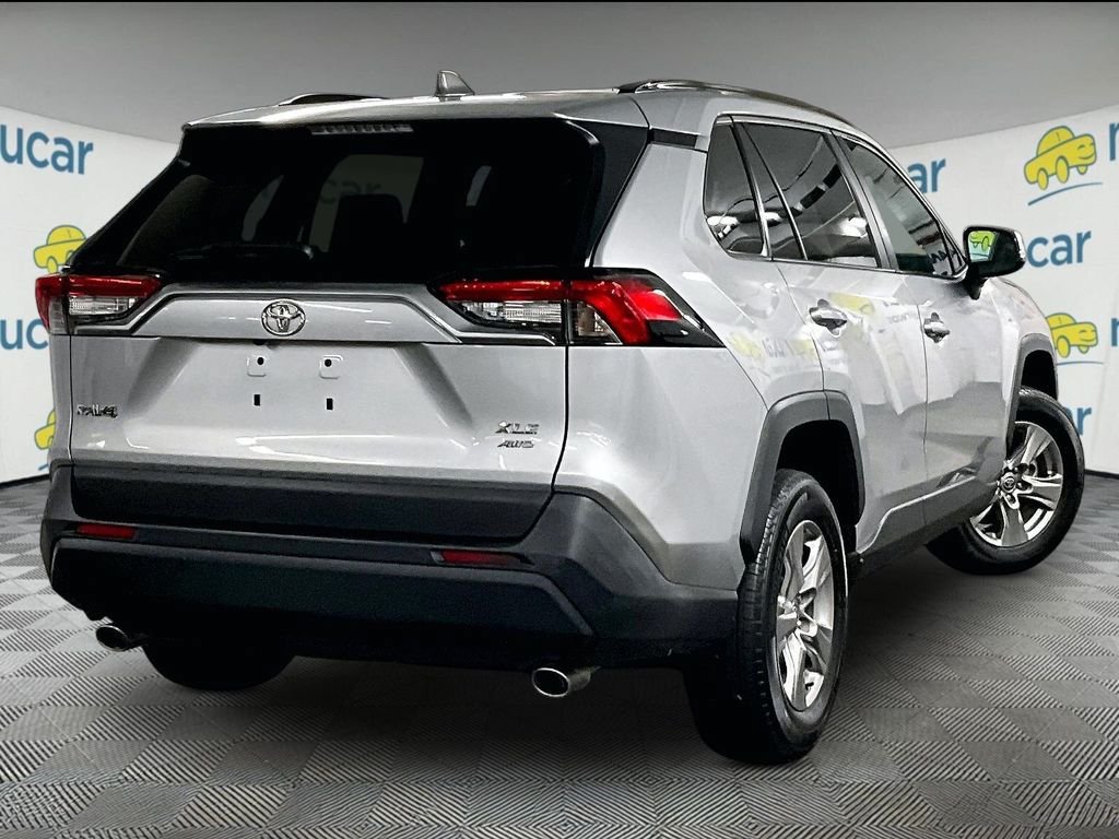 Certified 2025 Toyota RAV4 XLE AWD/4WD image 6
