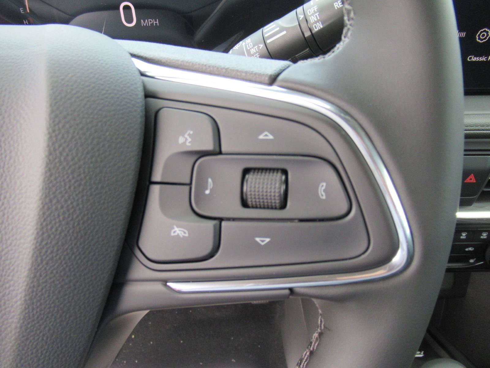 New 2026 Buick Encore GX Sport Touring w/ Advanced Technology Package FWD image 27