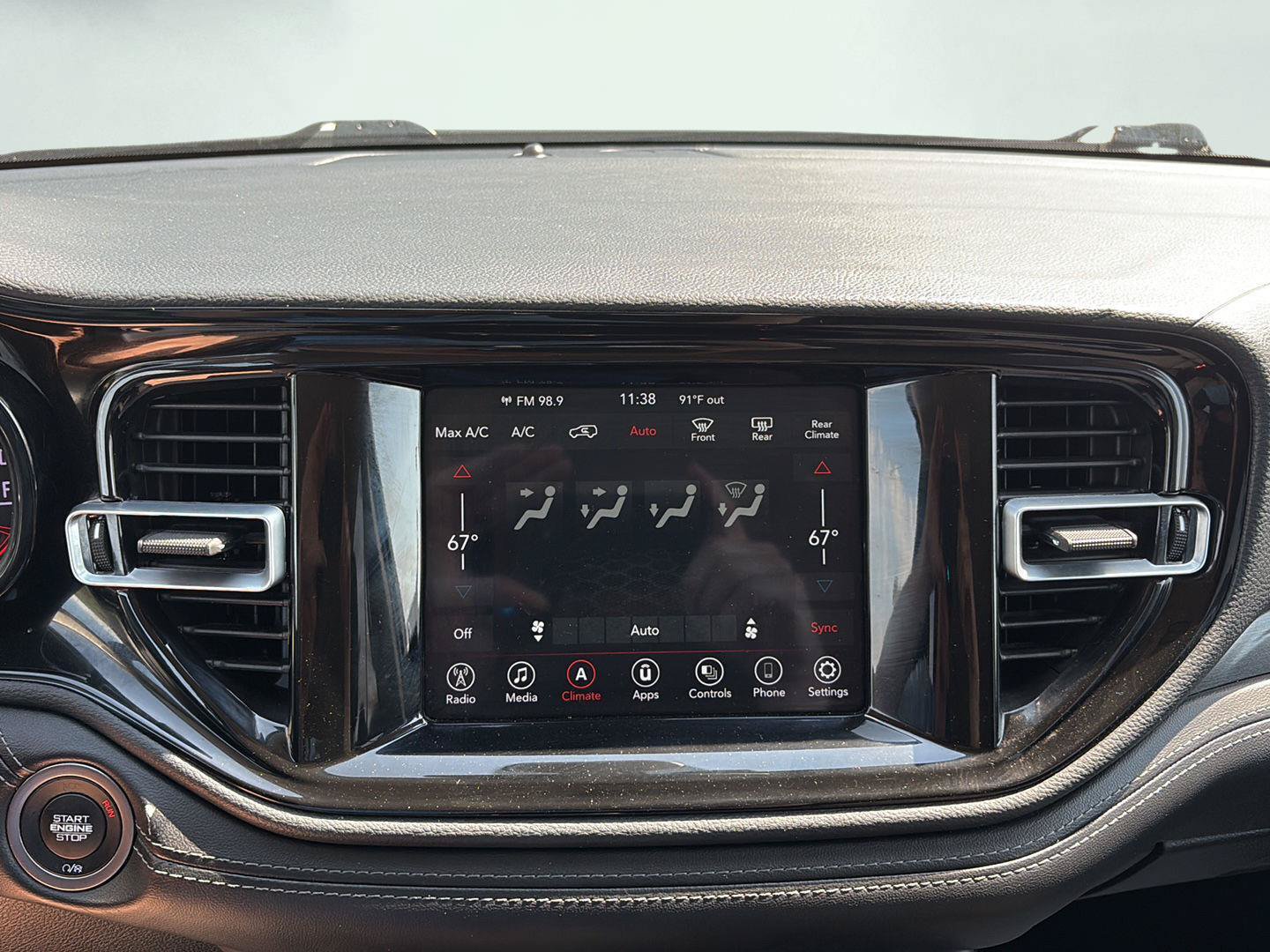 Used 2022 Dodge Durango SXT AWD/4WD image 14