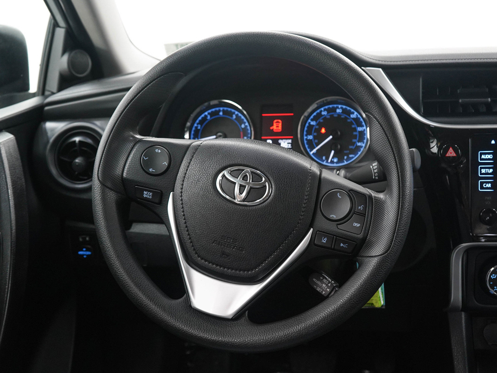 Used 2017 Toyota Corolla L FWD image 15