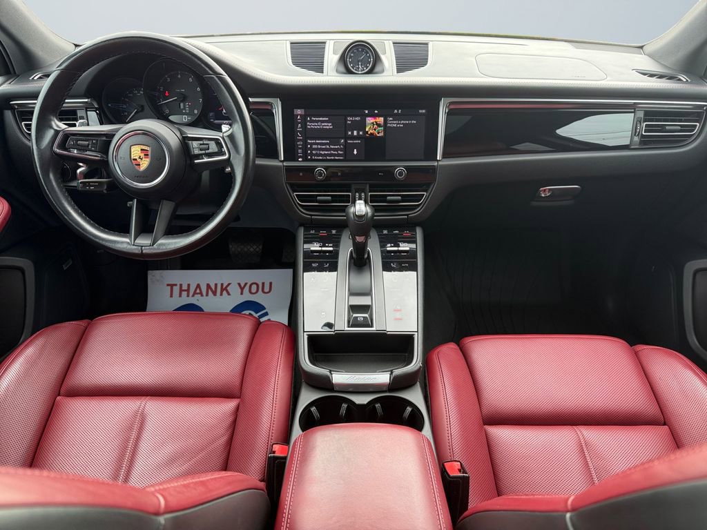 Used 2022 Porsche Macan image 10