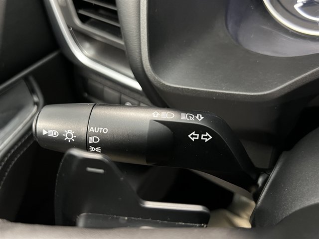 Used 2024 Nissan Rogue SV image 34