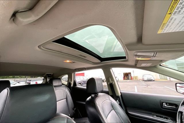 Used 2012 Nissan Rogue SL image 22