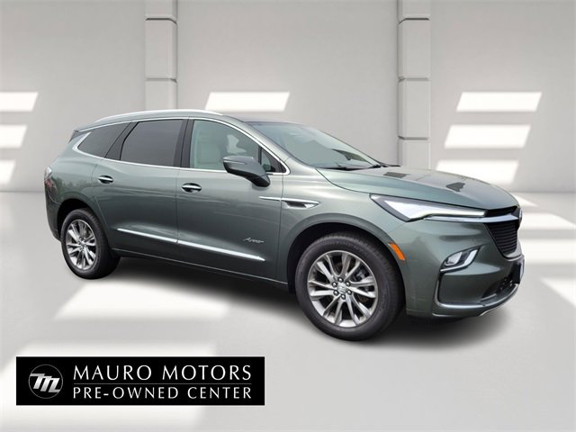 Used 2023 Buick Enclave Avenir w/ Trailering Package, 5000 lbs.