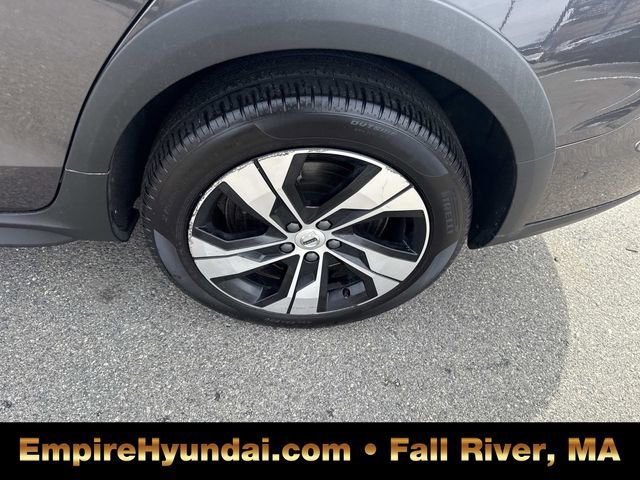 Used 2025 Volvo V60 B5 Cross Country Plus AWD/4WD image 14
