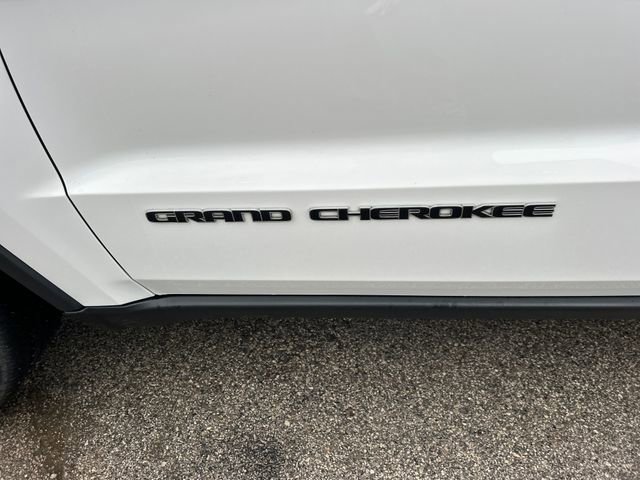 Used 2021 Jeep Grand Cherokee Limited w/ Trailer Tow Group IV image 57