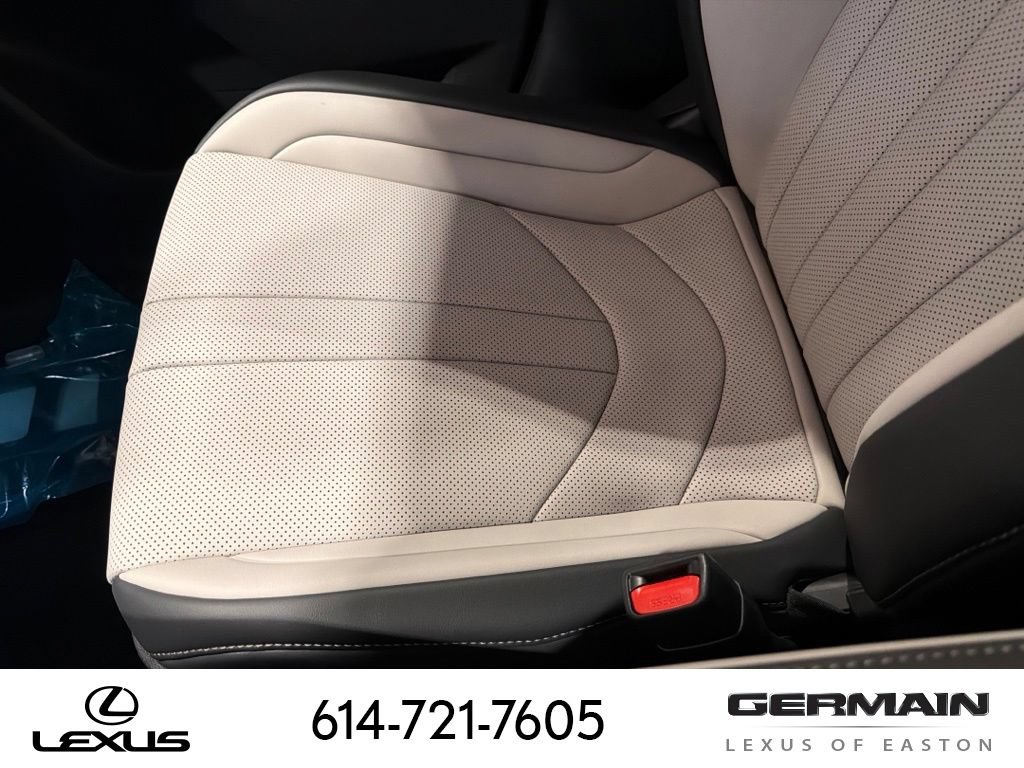 New 2026 Lexus TX 500h AWD w/ Technology Package image 30