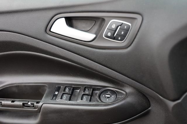 Used 2014 Ford Escape Titanium image 43