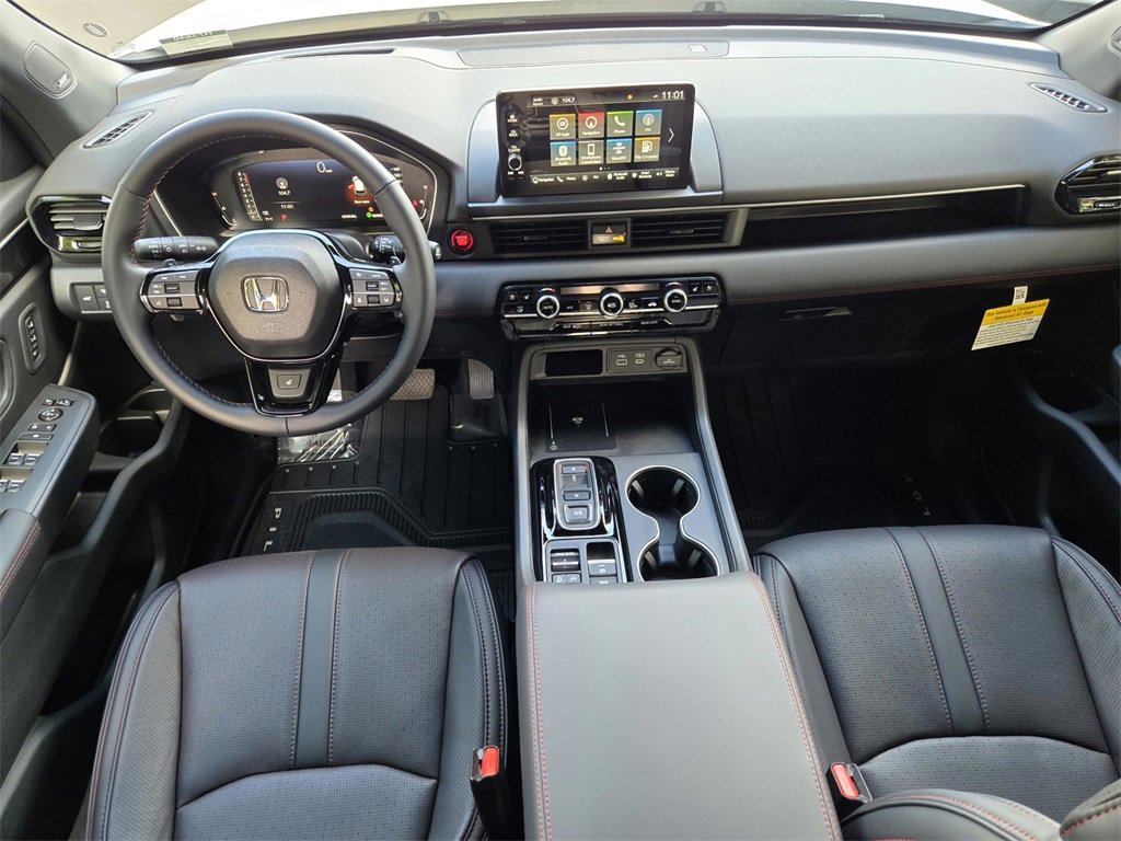 New 2025 Honda Pilot Black Edition image 11