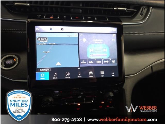 New 2025 Jeep Grand Cherokee L Limited w/ Black Appearance Package image 21