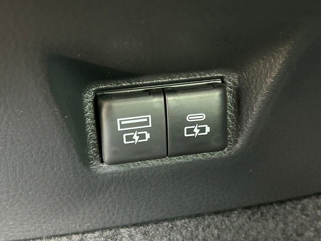 New 2026 Toyota Camry SE image 21