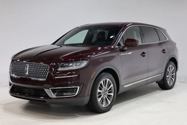 Used 2019 Lincoln Nautilus Select AWD/4WD image 3