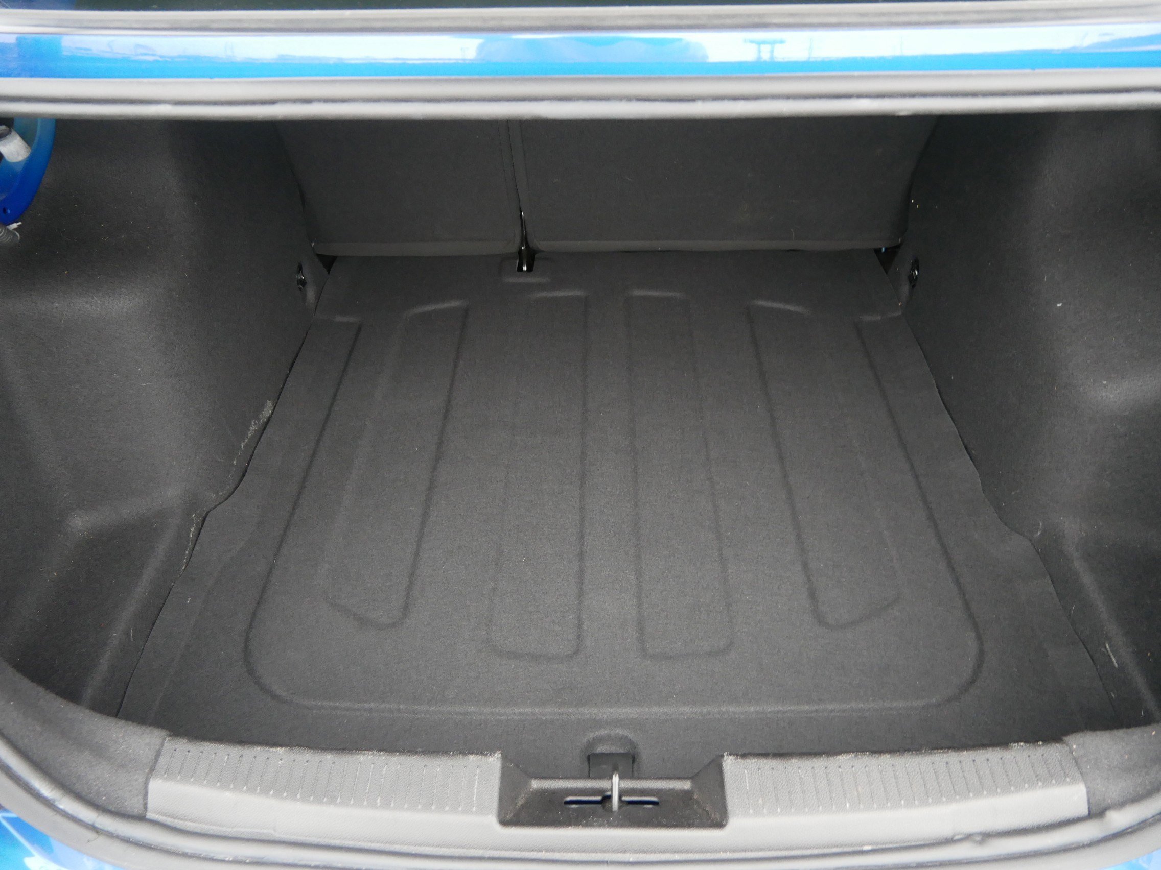 Used 2019 Chevrolet Sonic LT w/ Convenience Package image 13