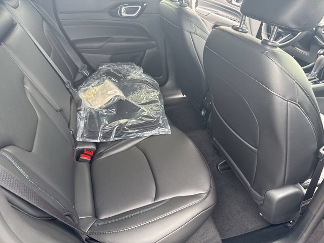 New 2026 Jeep Compass Limited AWD/4WD image 18