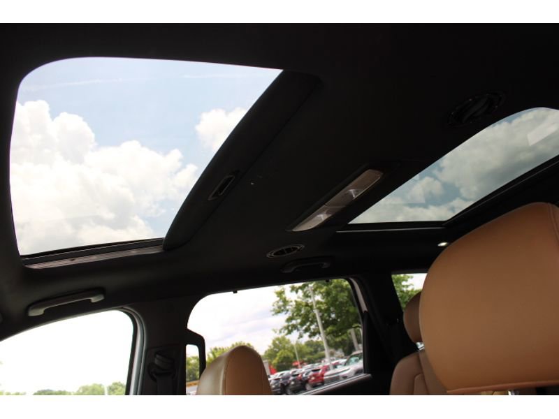 Used 2022 Kia Telluride SX image 13