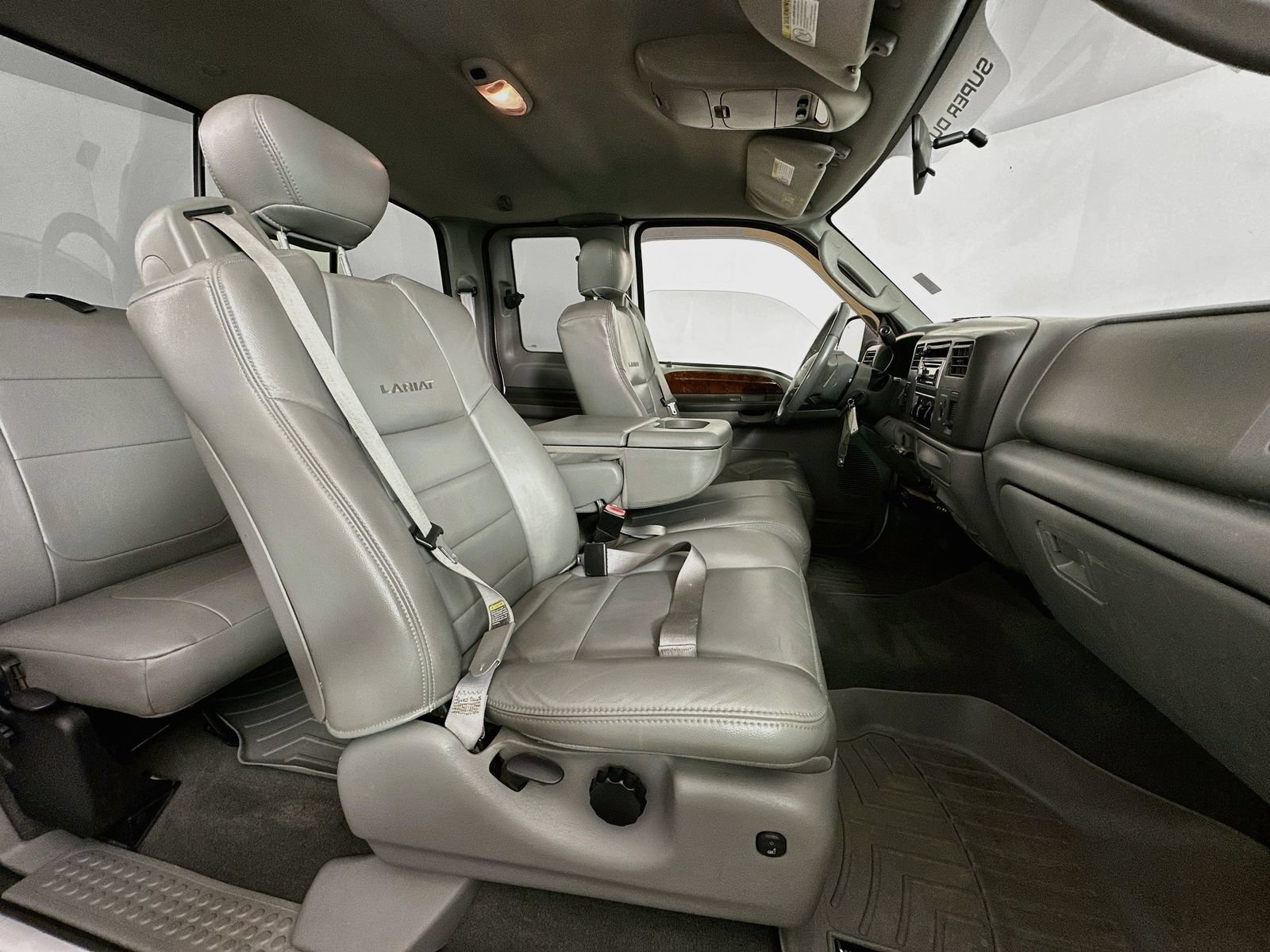 Used 2004 Ford F250 Lariat AWD/4WD image 25