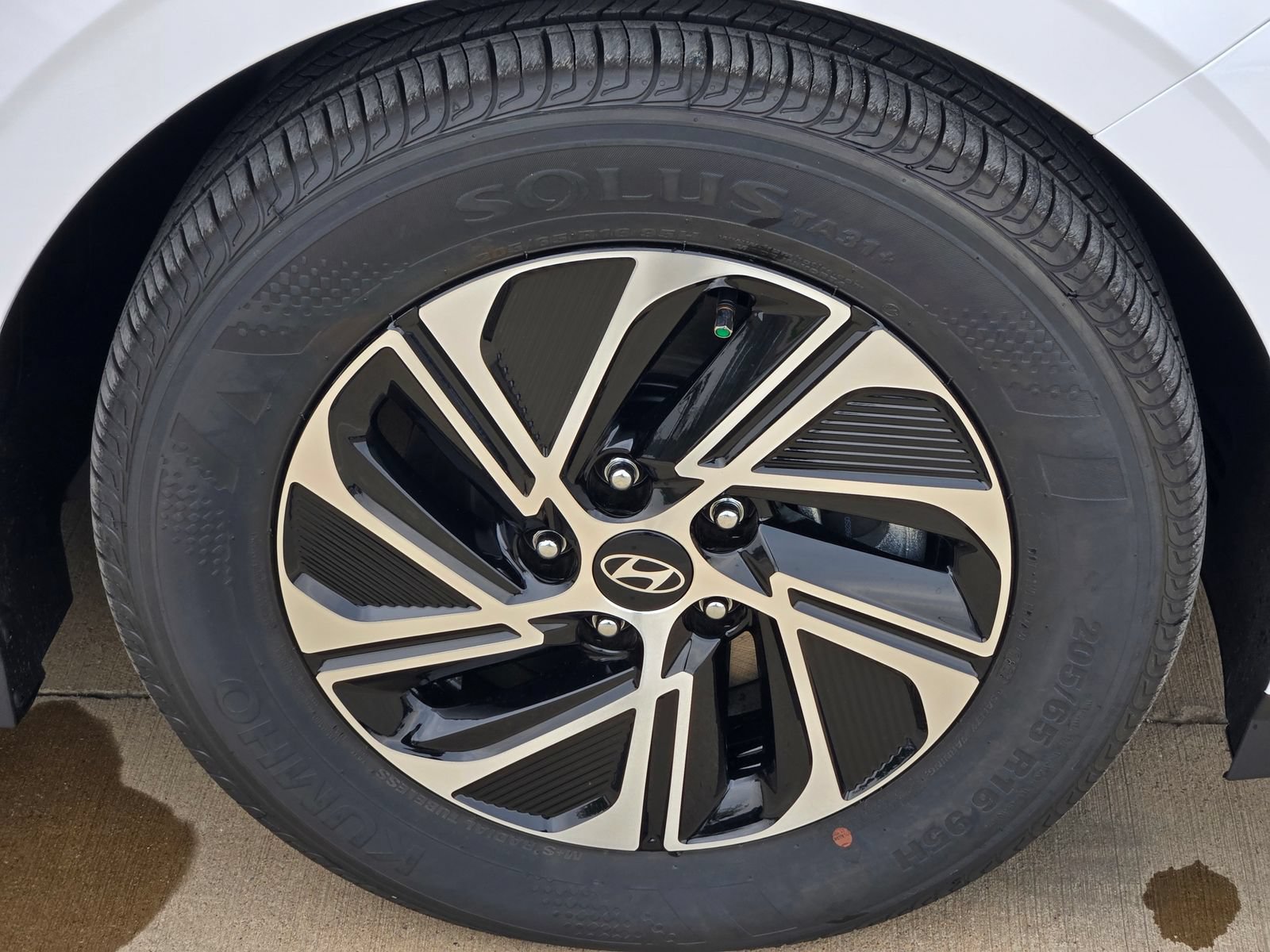New 2026 Hyundai Sonata Blue FWD image 7