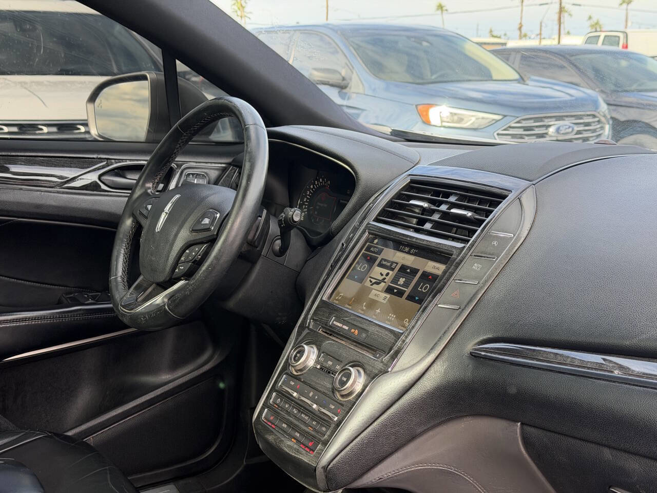 Used 2017 Lincoln MKC Select FWD image 38