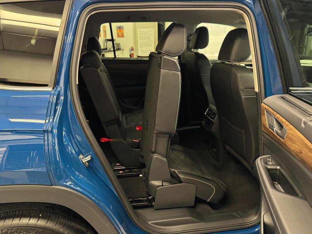 Used 2026 Volkswagen Atlas SE AWD/4WD image 21