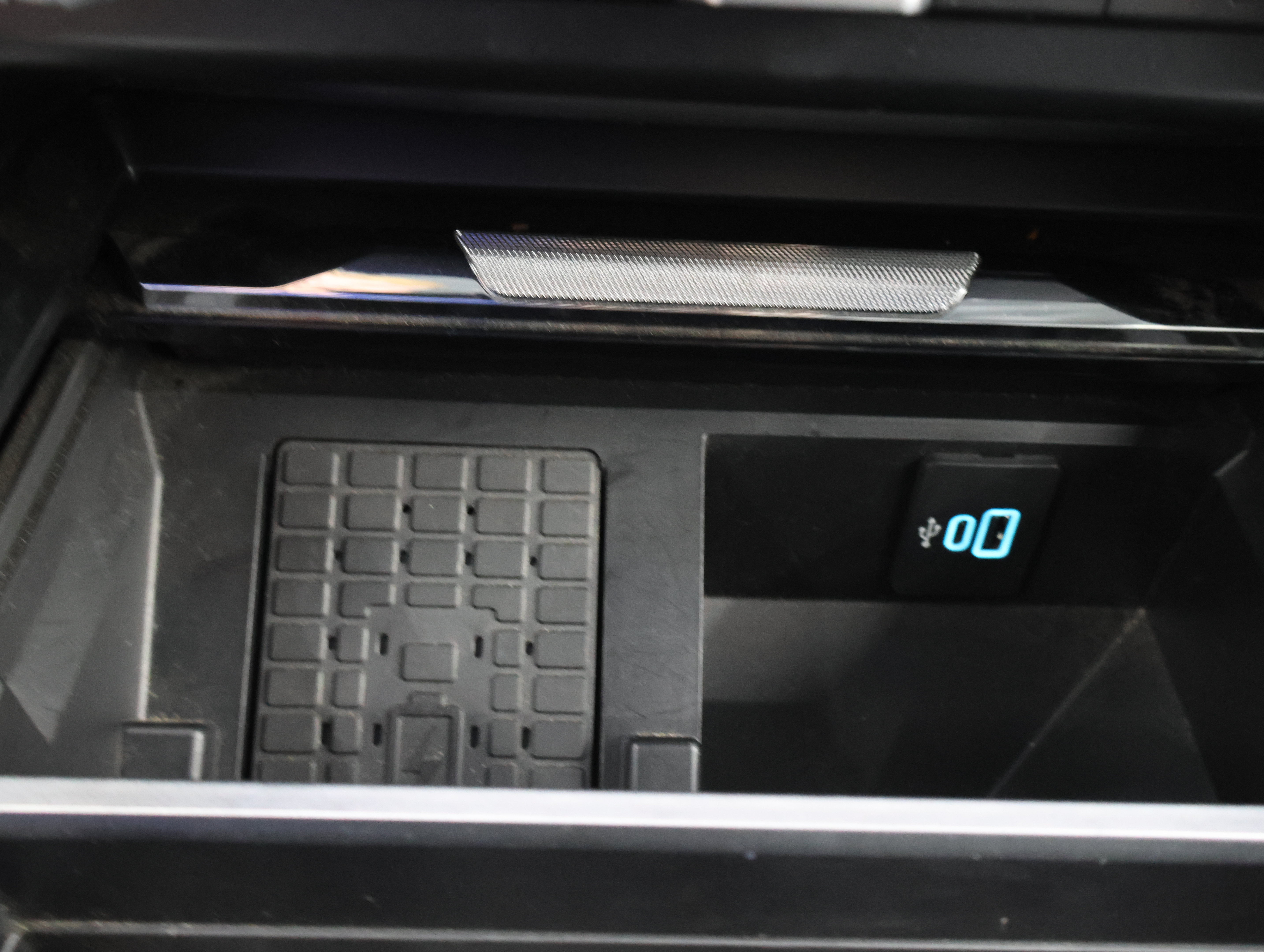 Used 2023 Ford F350 Lariat w/ Lariat Ultimate Package AWD/4WD image 51