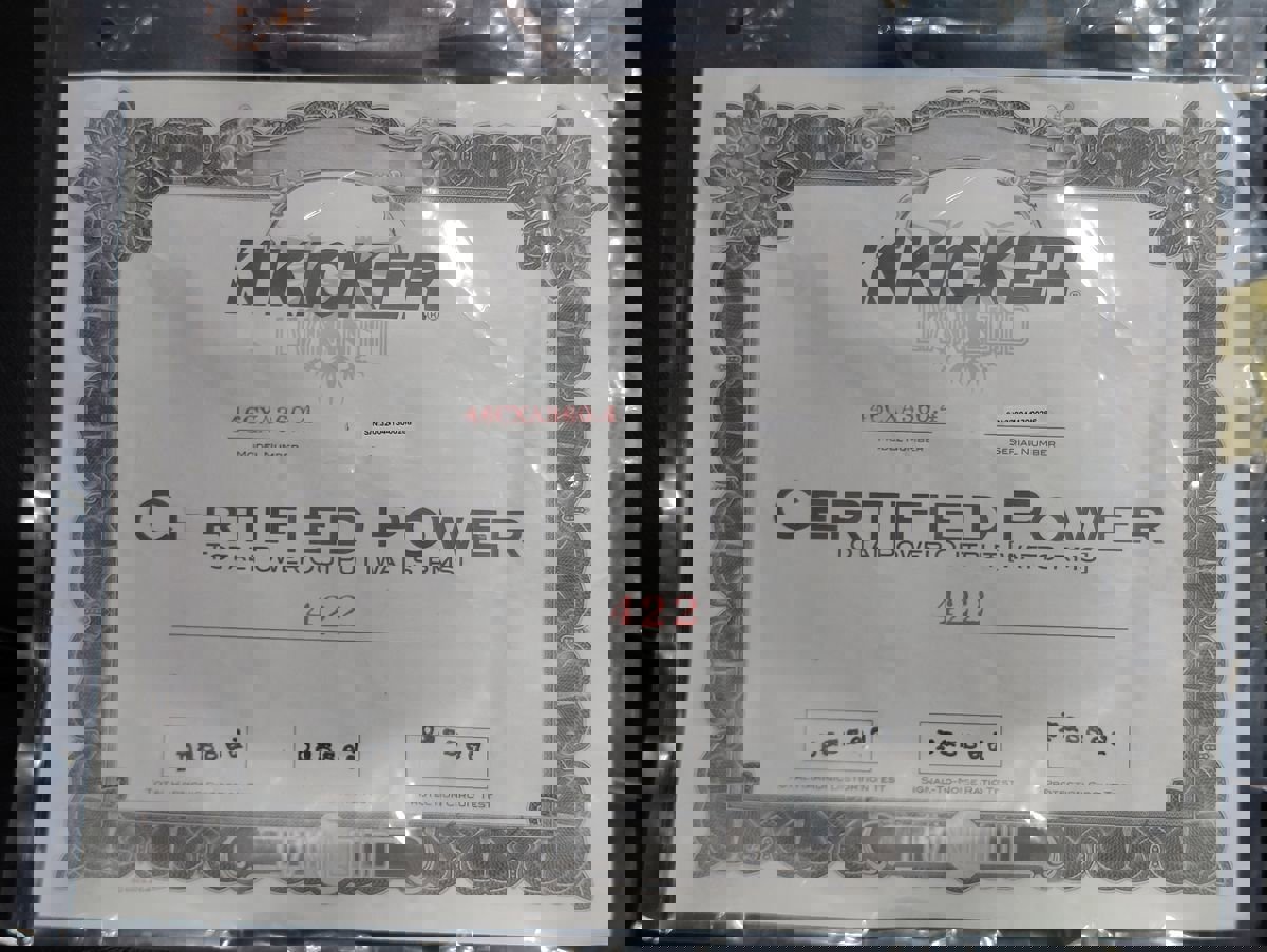 Used 2004 Chevrolet SSR w/ Preferred Equipment Group image 40