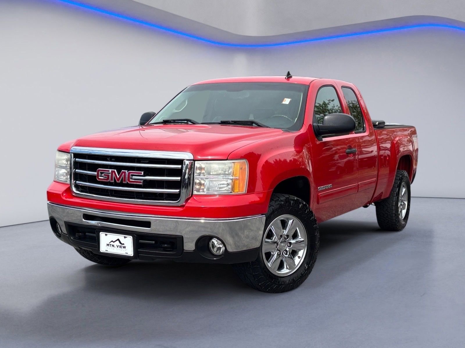 Used 2013 GMC Sierra 1500 SLE w/ Power Tech Package AWD/4WD image 2