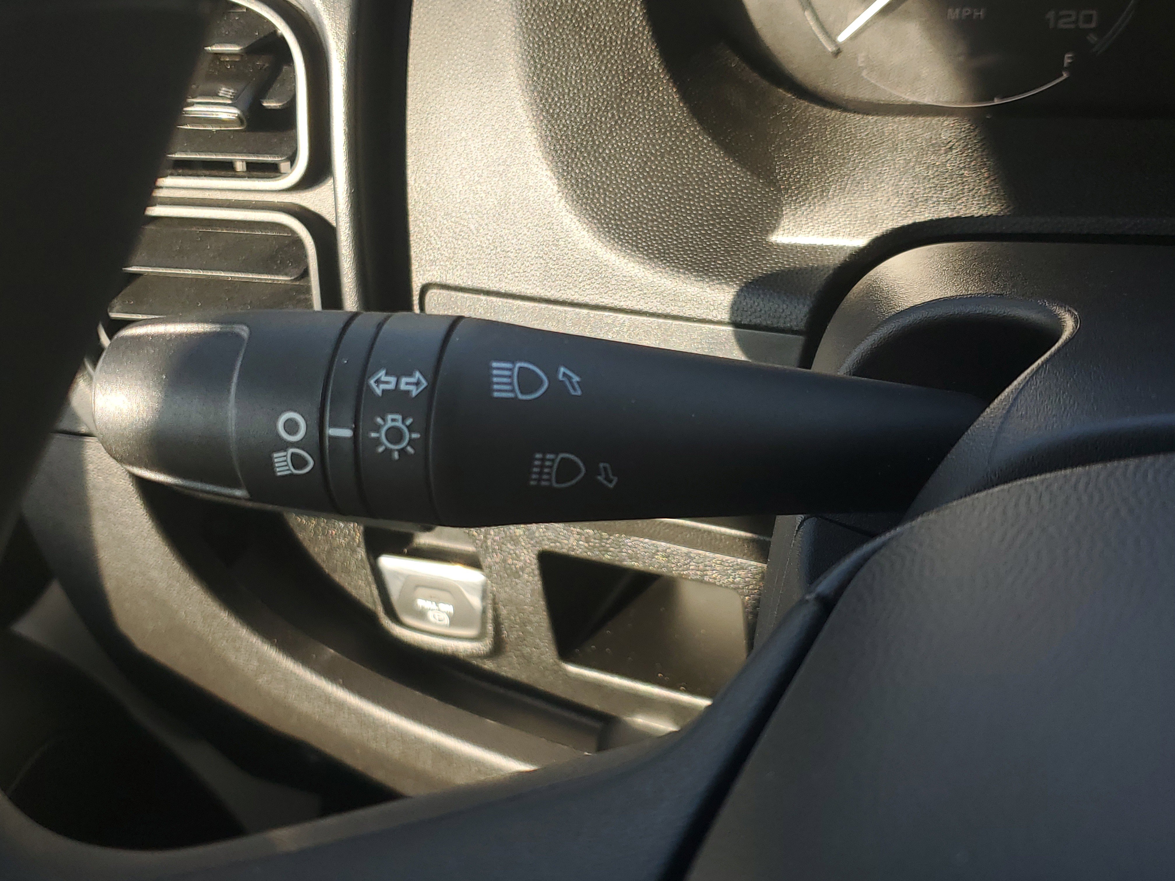 Used 2025 RAM ProMaster 2500 w/ Safety Group image 14