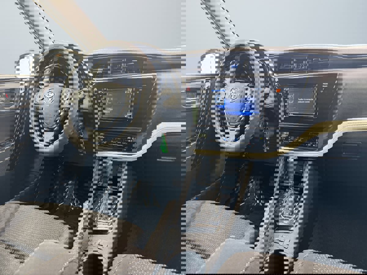 Used 2017 Toyota Corolla iM FWD image 14