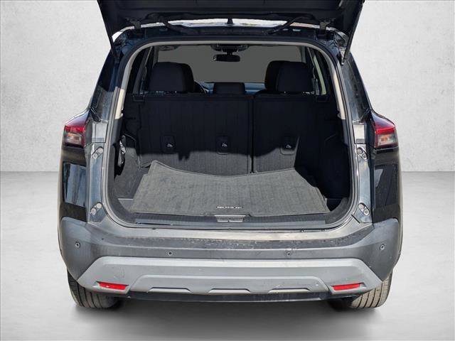 Used 2023 Nissan Rogue S image 6