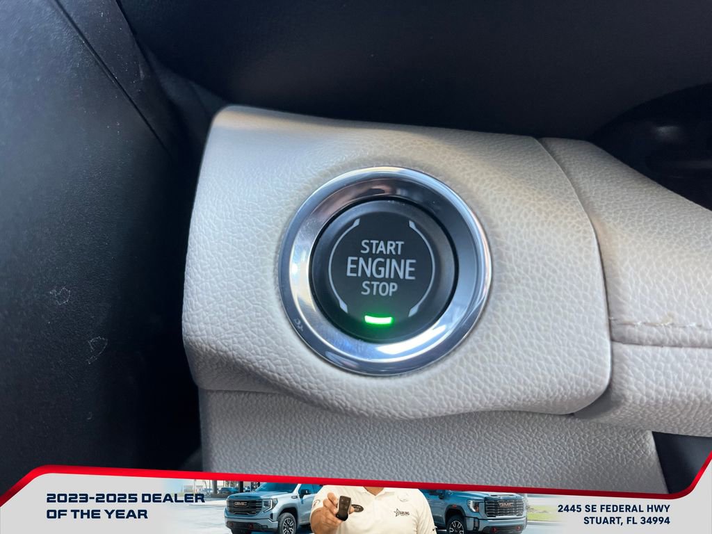 Used 2023 Buick Envision Essence image 28
