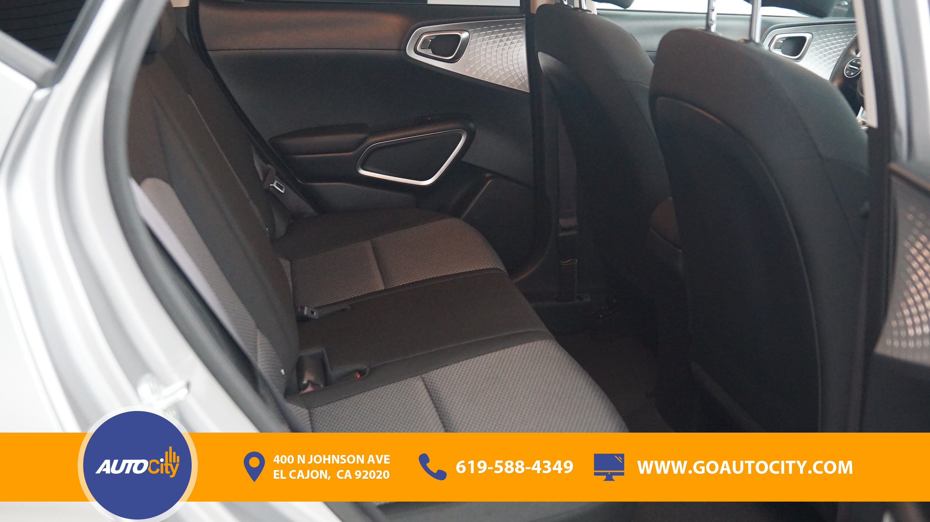Used 2023 Kia Soul LX w/ LX Technology Package FWD image 13