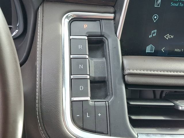 Used 2023 Chevrolet Tahoe LT w/ LT Signature Package image 18