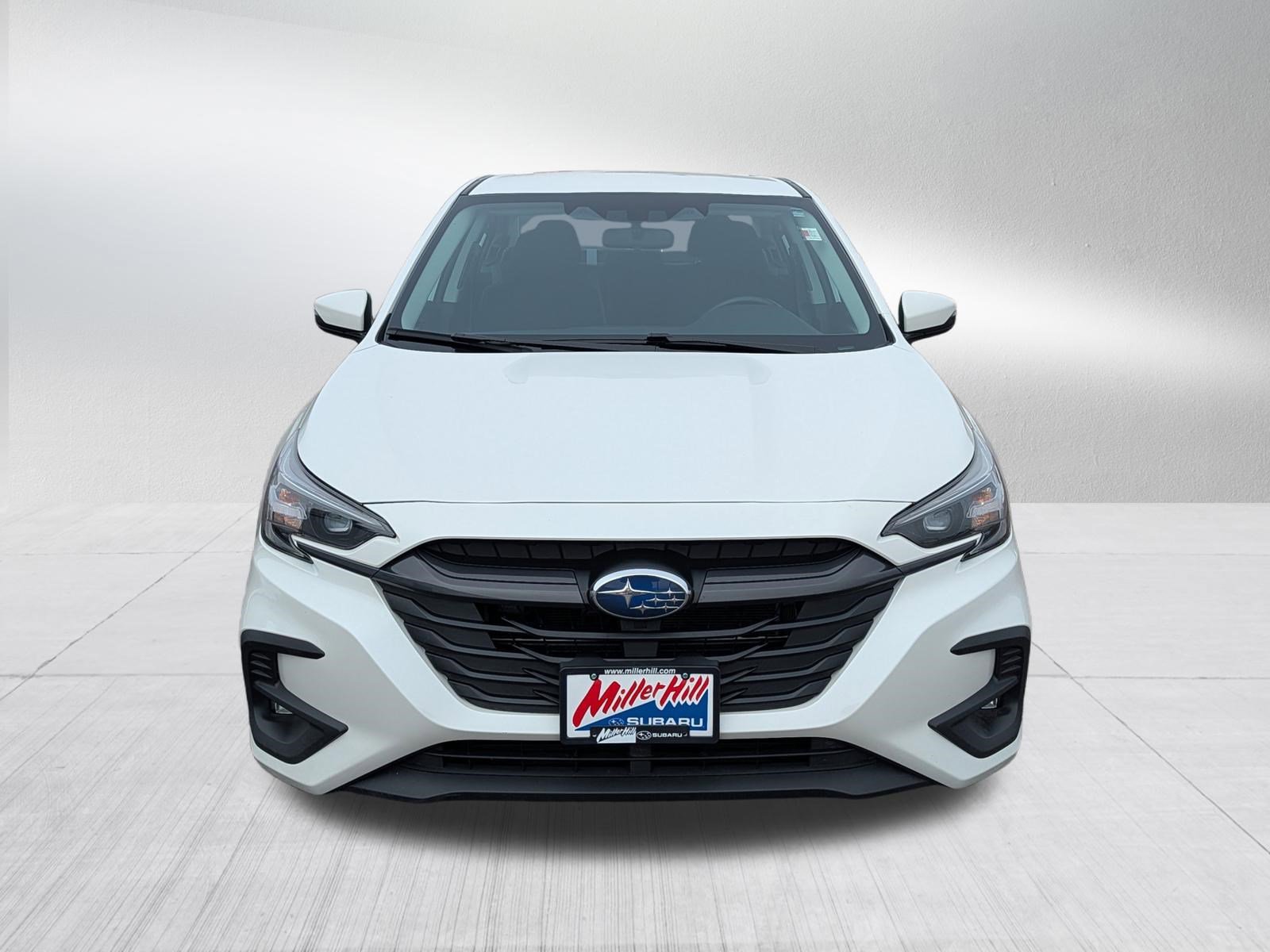 Used 2025 Subaru Legacy Premium image 2