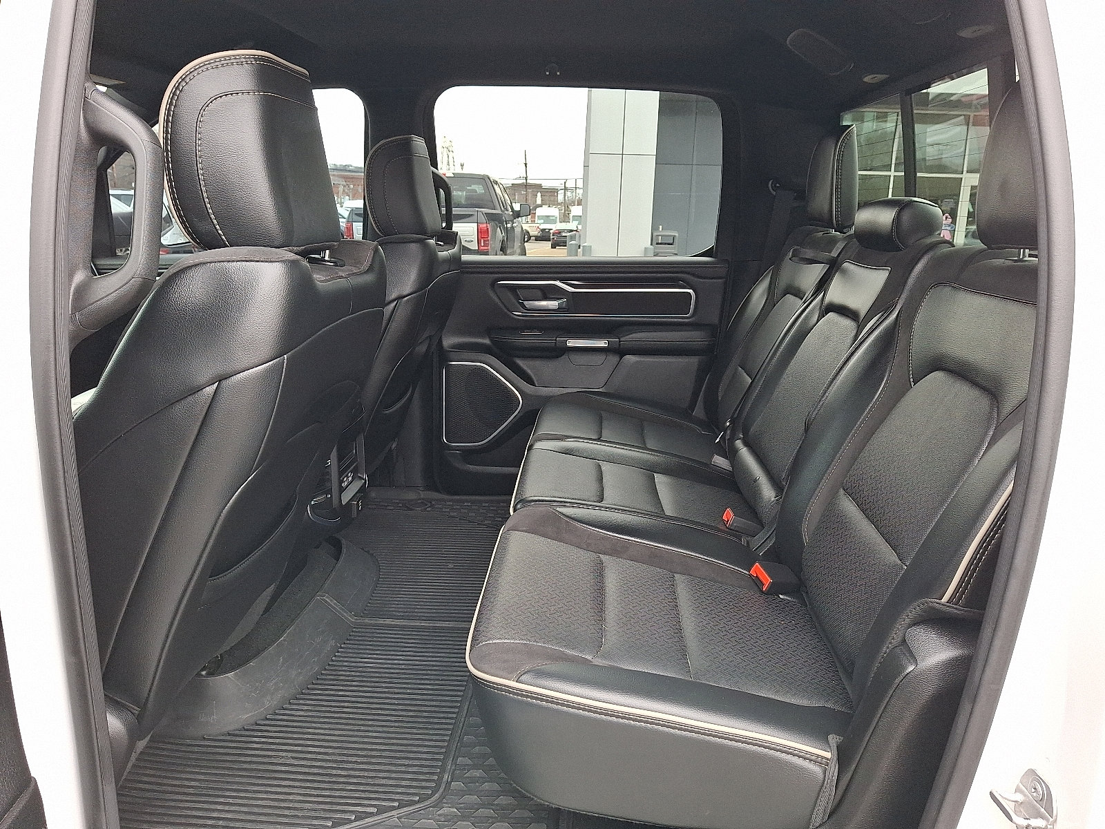 Used 2021 RAM 1500 Laramie w/ Sport Appearance Package image 10