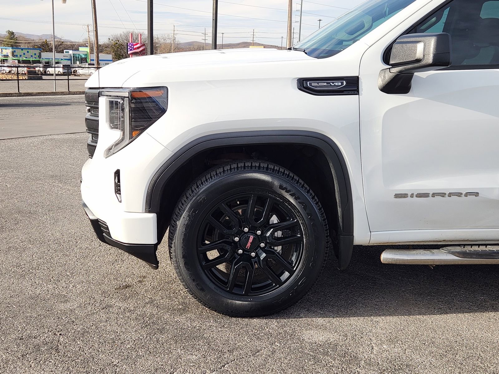 Used 2023 GMC Sierra 1500 Pro w/ Graphite Edition image 9