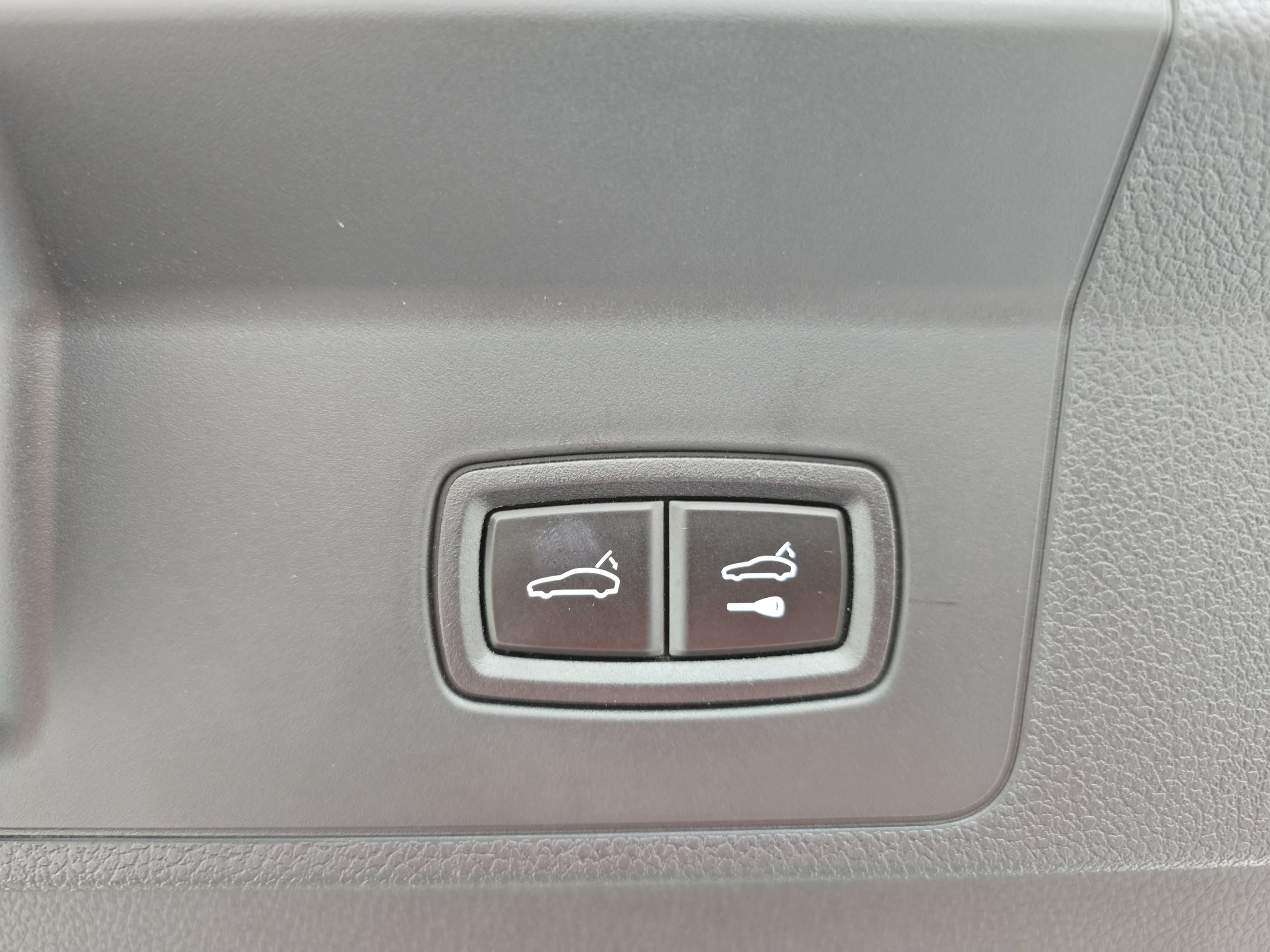 Certified 2026 Porsche Panamera image 15