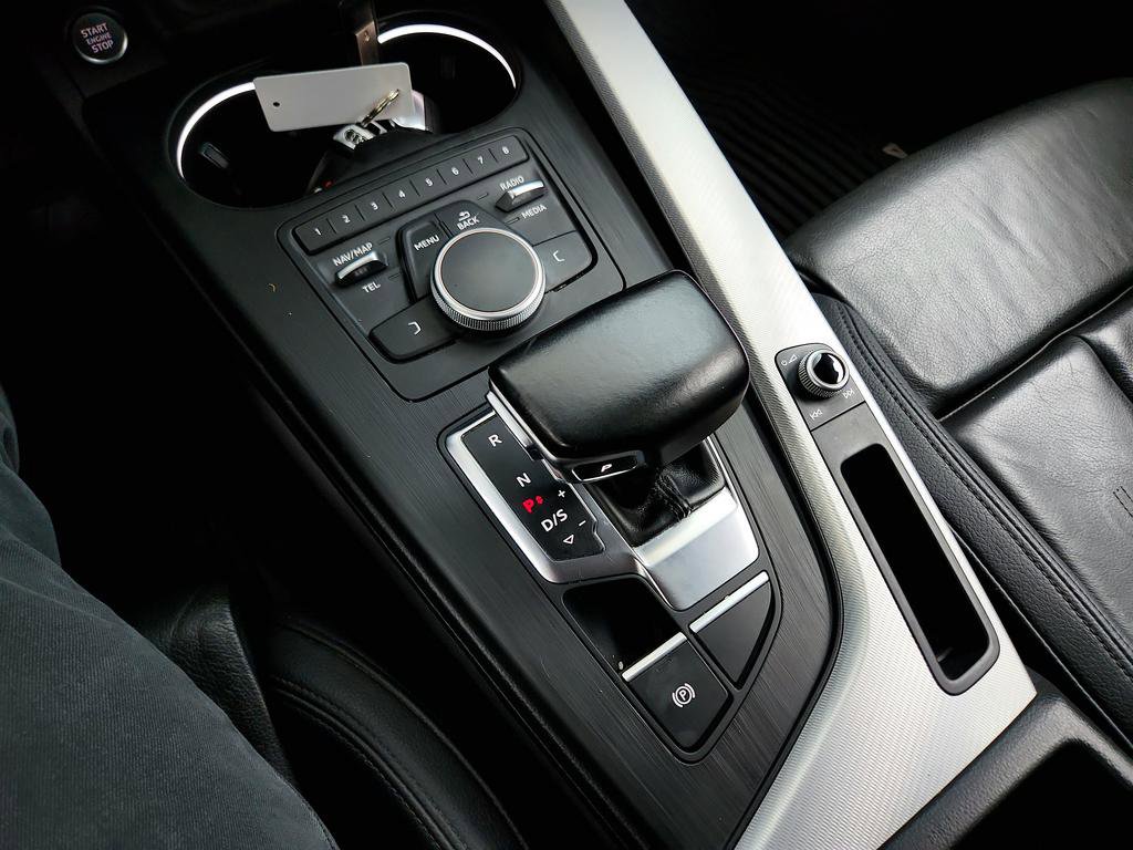 Used 2017 Audi A4 2.0T Ultra Premium w/ Convenience Package image 18