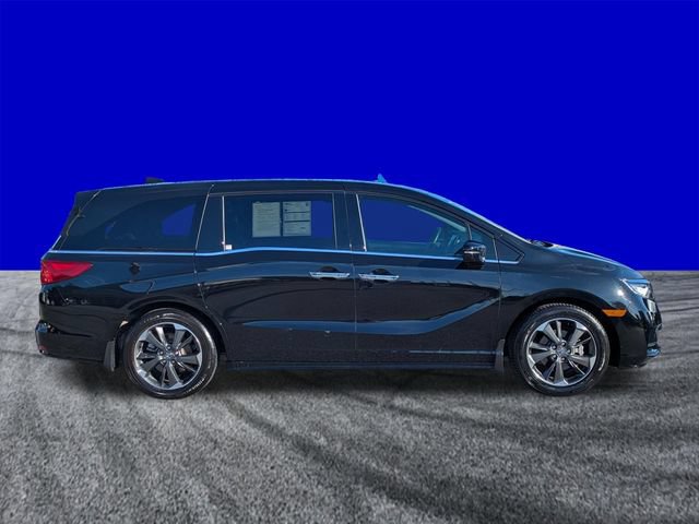 Used 2023 Honda Odyssey Elite image 3