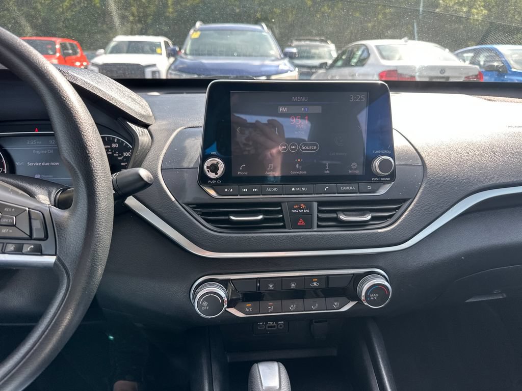 Used 2019 Nissan Altima 2.5 S FWD image 13