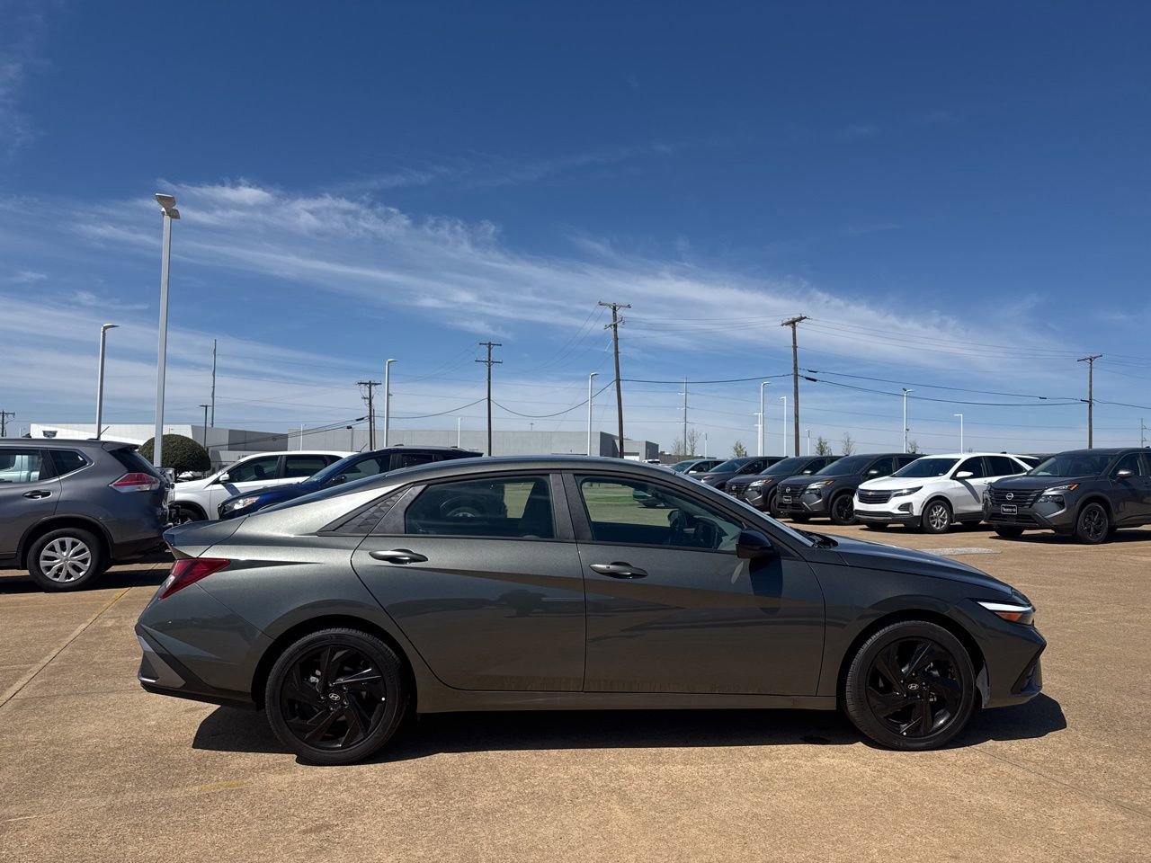 Used 2026 Hyundai Elantra Sport image 27
