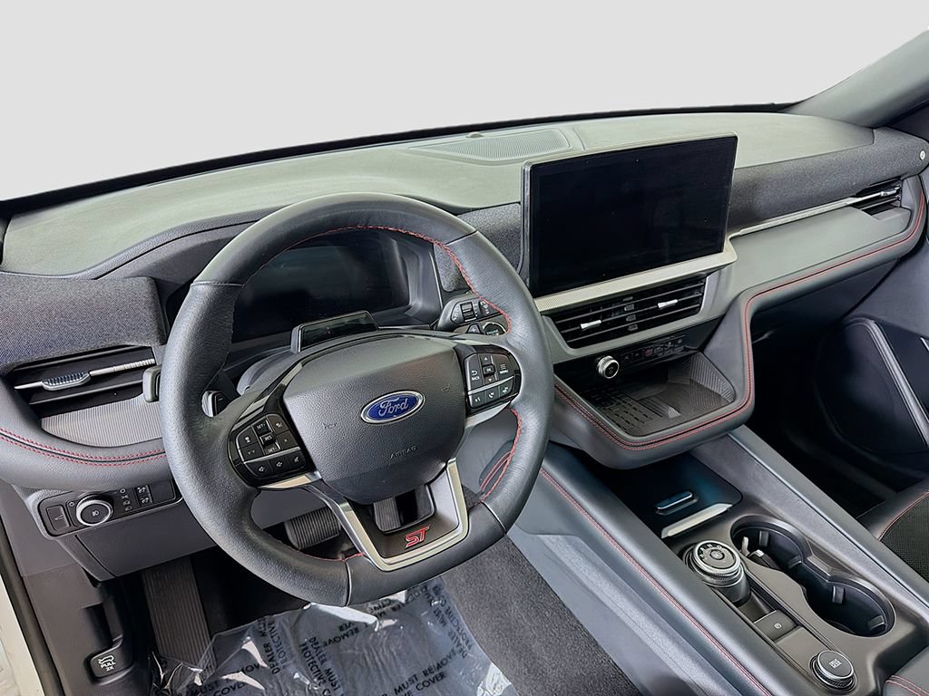 Used 2025 Ford Explorer ST AWD/4WD image 25