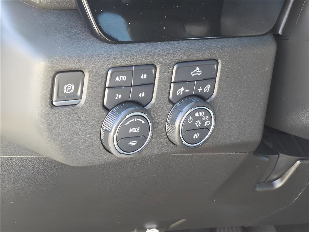 Used 2023 Chevrolet Silverado 1500 RST w/ Convenience Package II image 8
