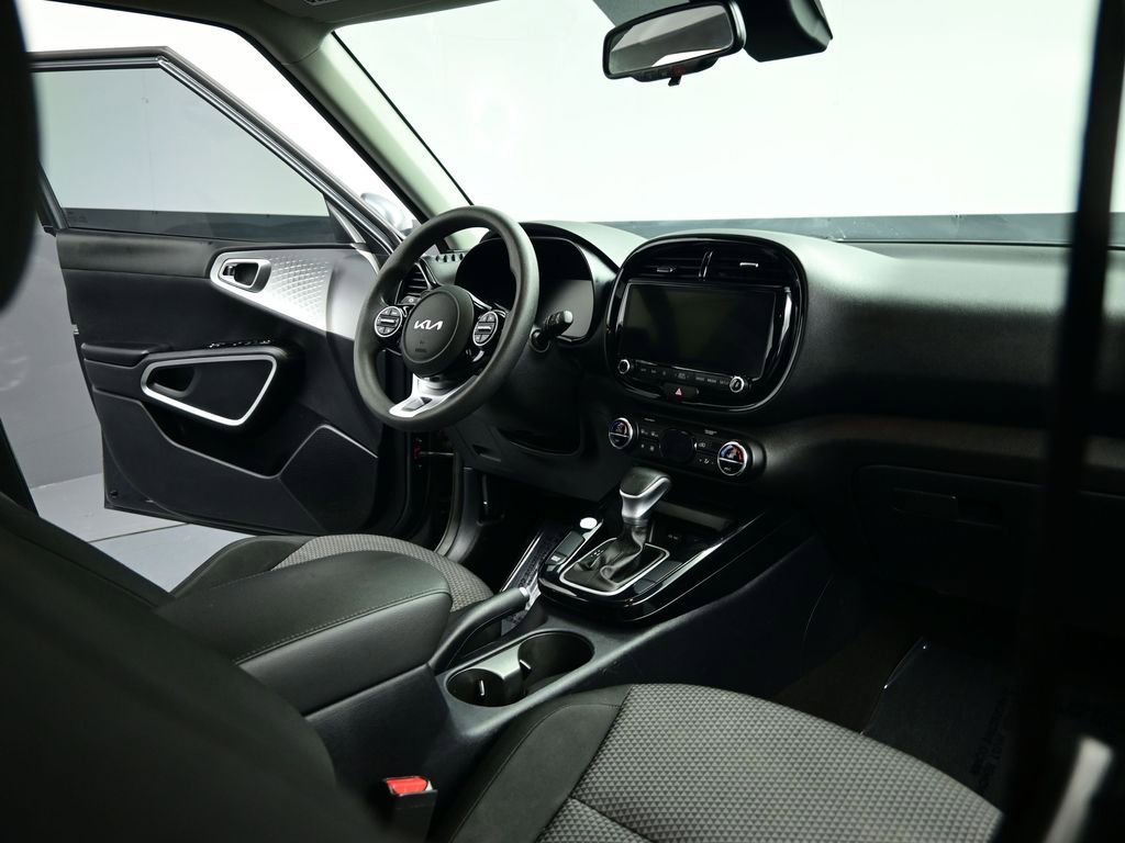 Used 2024 Kia Soul S image 68