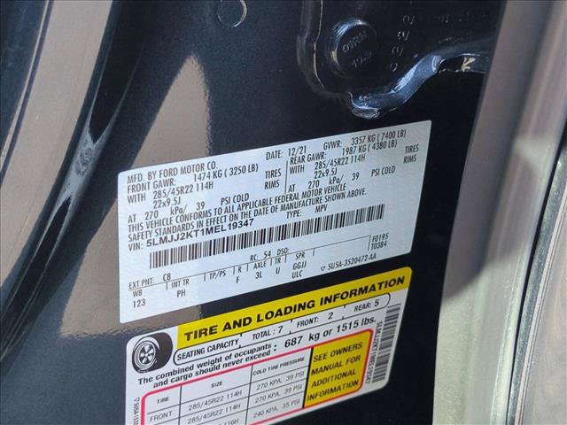 Used 2021 Lincoln Navigator Reserve RWD image 28