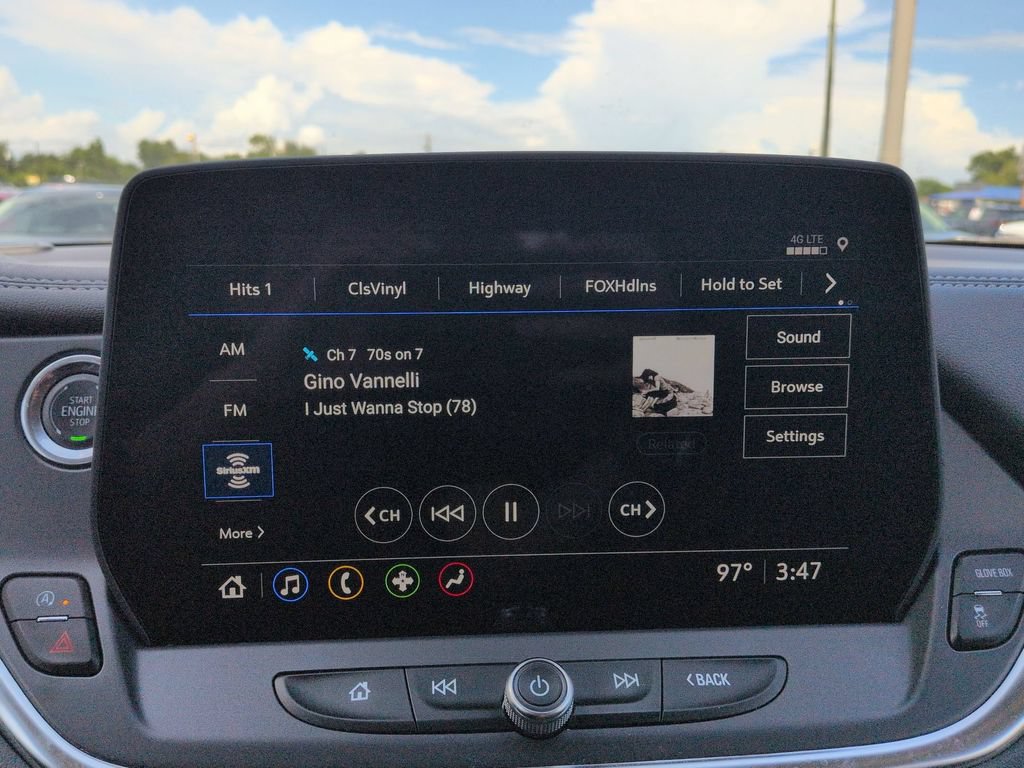 Used 2025 Chevrolet Blazer LT AWD/4WD image 18